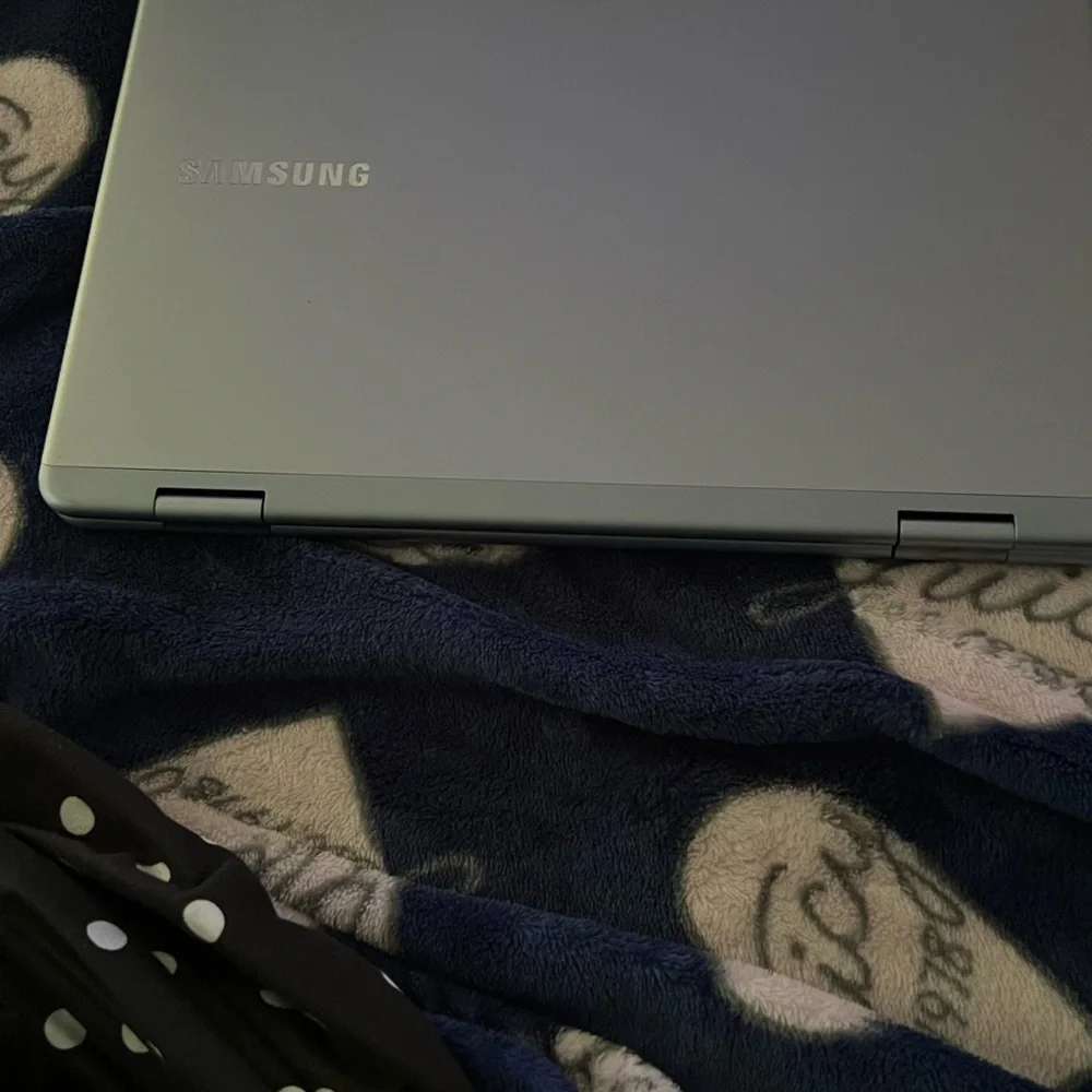 Samsung experience cutting